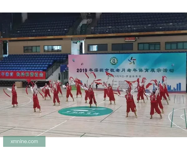 熊猫们的运动盛宴：探索自然中的活力与乐趣