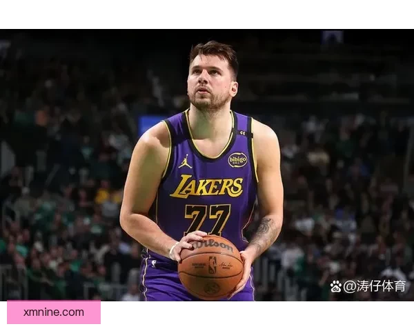 里夫斯谈比赛节奏未到位仍获胜 东契奇或再现单场60分表现 里夫斯谈比赛节奏未到位仍获胜 东契奇或再现单场60分表现